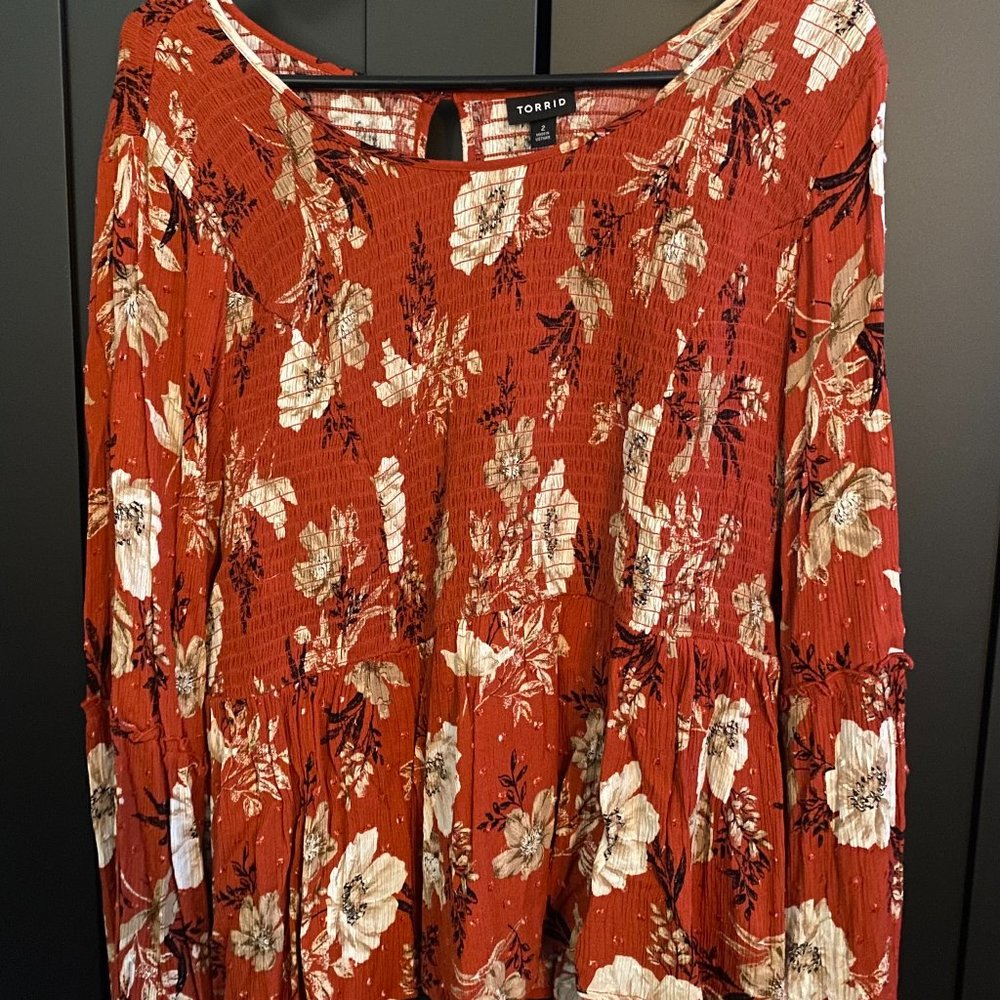 Torrid Terracotta Floral Babydoll Top (size 2)
